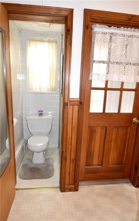 22 S Heller Ave, Pen Argyl, PA 18072 - photo 5