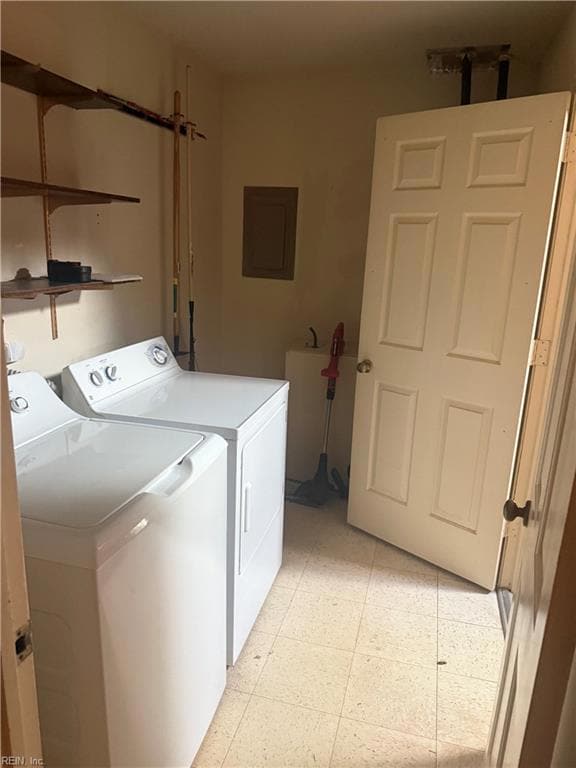 381 Circuit Ln unit D, Newport News, VA 23608 - photo 4