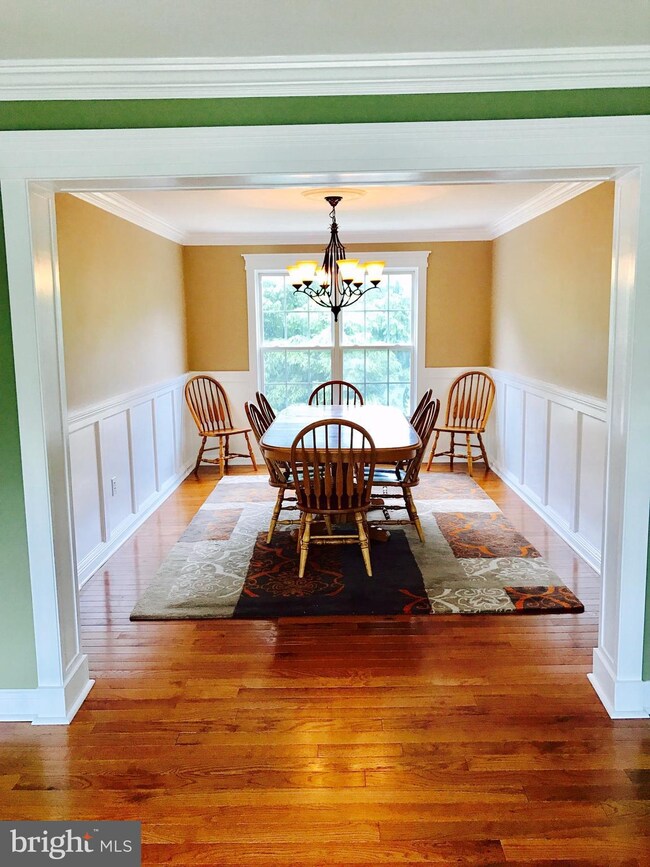 9529 Fox Farm Rd, Nottingham, MD 21236 - photo 4