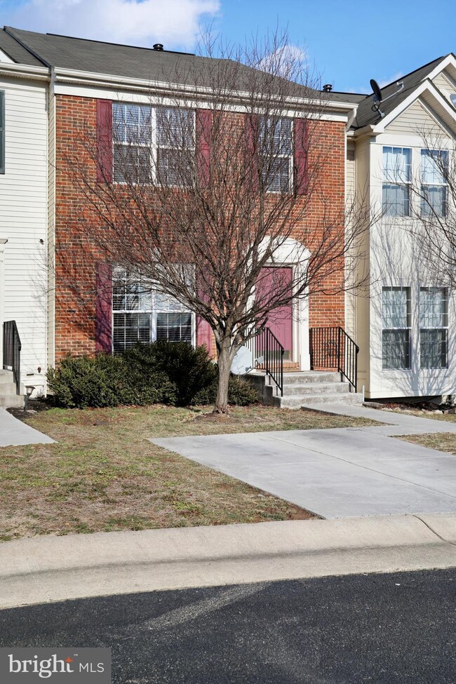 191 Oxbow Dr, Strasburg, VA 22657 - photo 2