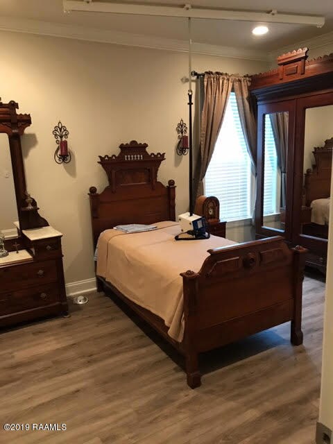 Bedroom 401 2 by Phyllis