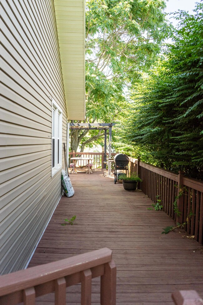 Wrap Around Deck