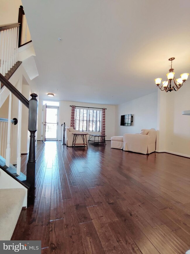 6254 Deep Earth Ln, Columbia, MD 21045 - photo 4