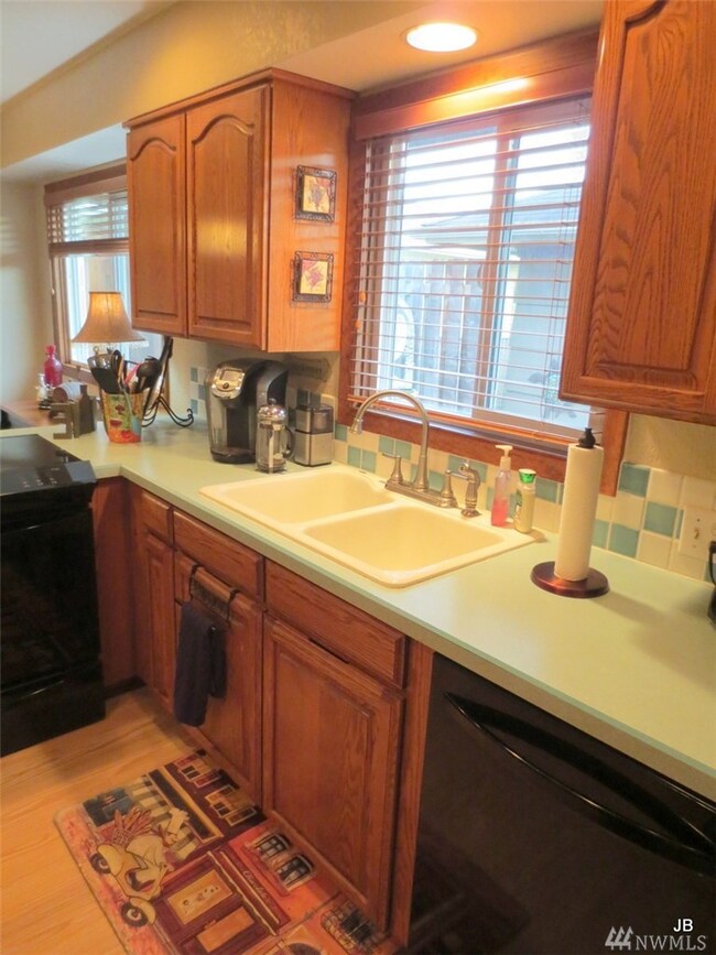 2569 Taylor Ave, Longview, WA 98632 - photo 5