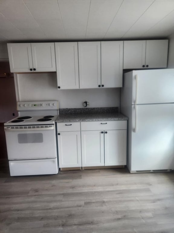 285 Main St unit 2, Spencer, MA 01562 - photo 7