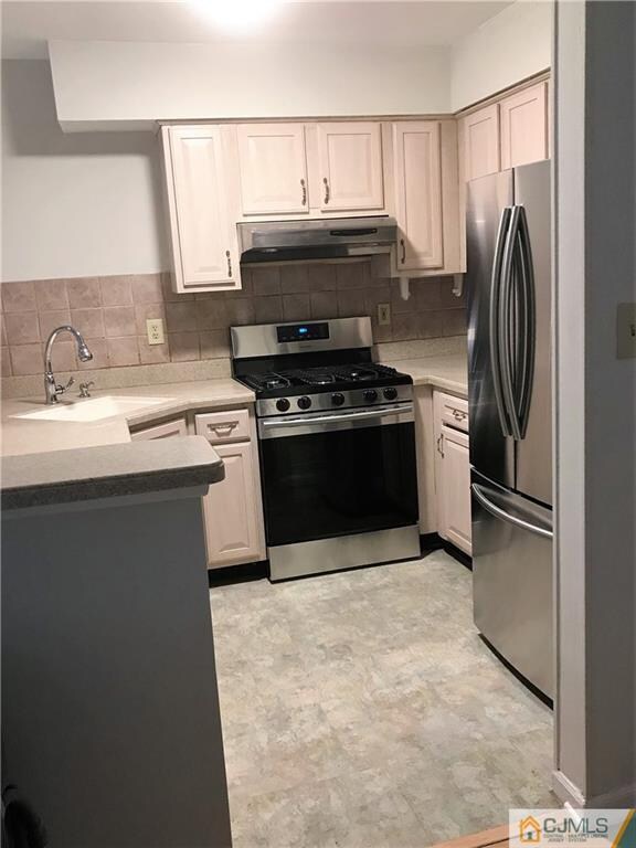 275 Shady Oak Ct unit 75, Piscataway, NJ 08854 - photo 6