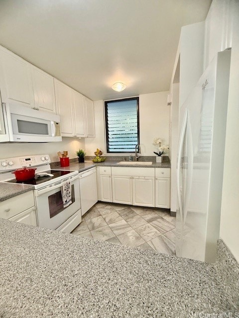 Kitchen - Dining Area
