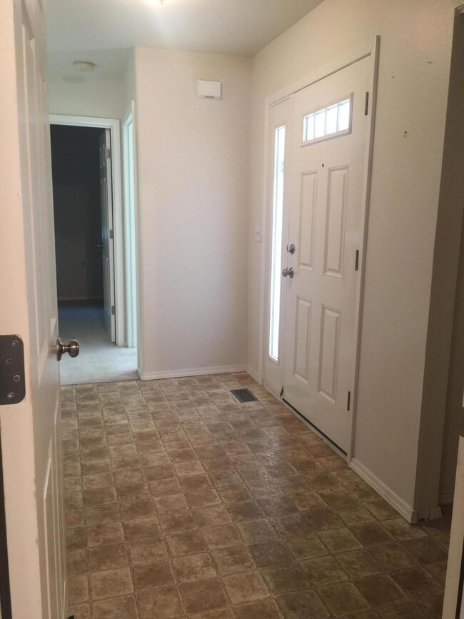 5549 Sapphire Loop unit 7B, Anchorage, AK 99504 - photo 6