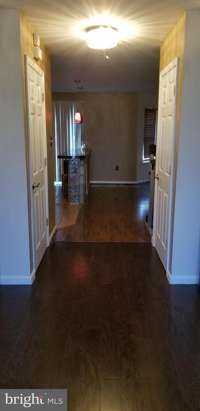 9810 Pheasant Run Ct, Laurel, MD 20708 - photo 7