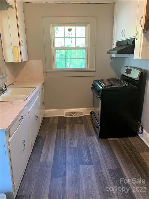 724 E Sharpe St unit 468, Statesville, NC 28677 - photo 2