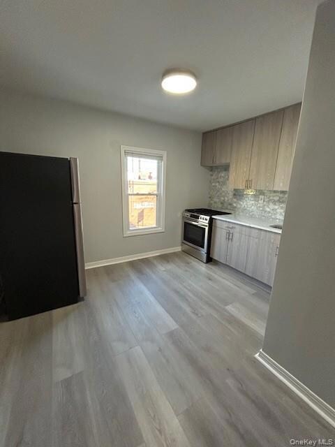 2 Mckee St unit 3, Floral Park, NY 11001 - photo 5