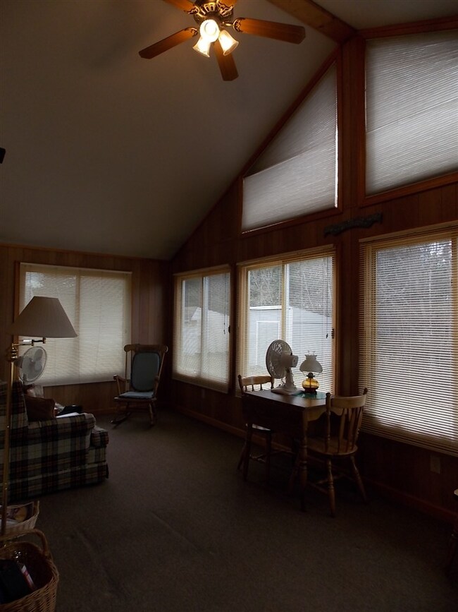 431 Cross Ave, Saint Johnsbury, VT 05819 - photo 7