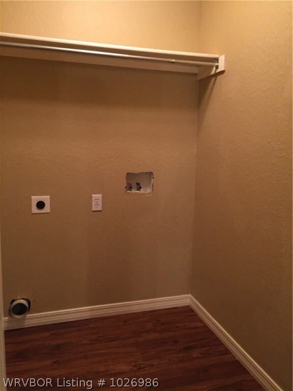 1519 Cherokee Trail Rd, Muldrow, OK 74948 - photo 6