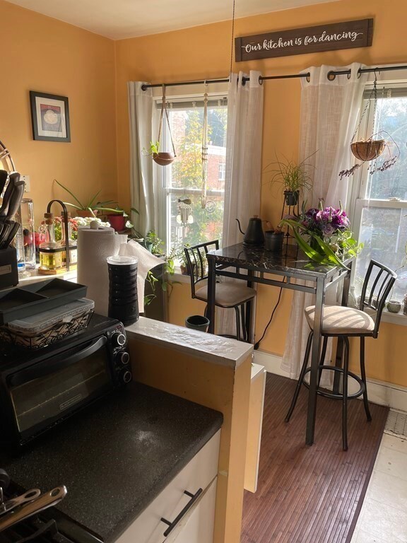 8 Laurel Ave unit 1, Somerville, MA 02143 - photo 7