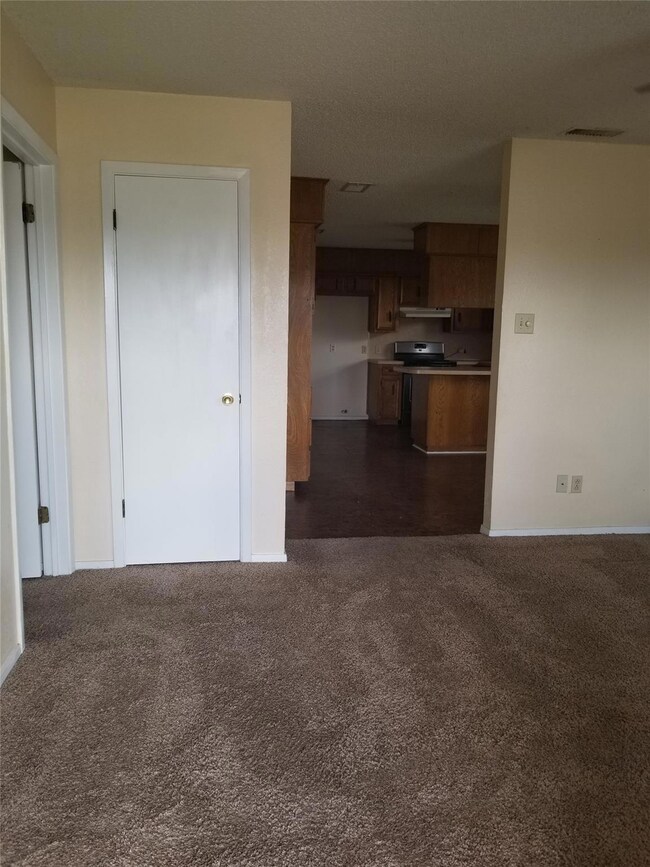 4525 Cole Dr, Abilene, TX 79606 - photo 2