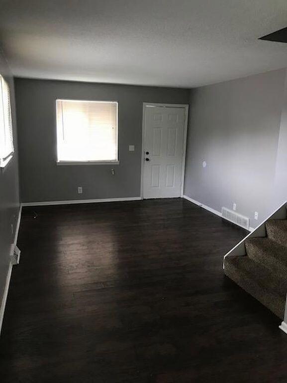 5208 Farley Ct, Shawnee, KS 66203 - photo 3