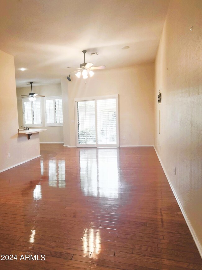 25 S Quinn Cir unit 31, Mesa, AZ 85206 - photo 2