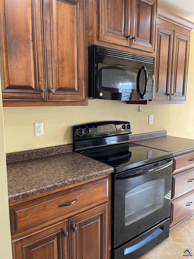 419 Tug Ct, Warner Robins, GA 31088 - photo 3