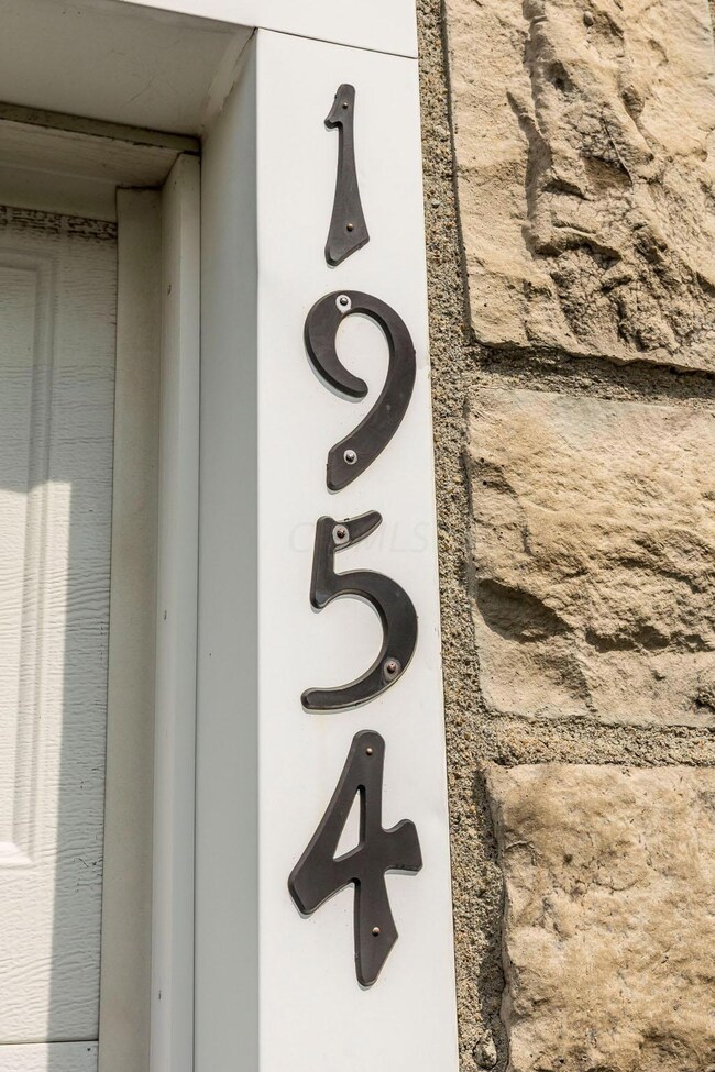 2019-05-24 1954 Ironton Dr 09