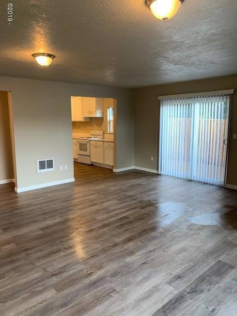 14105 Campground St, Cloverdale, OR 97112 - photo 6