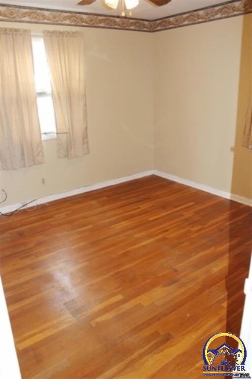 1123 SW 32nd St, Topeka, KS 66611 - photo 7