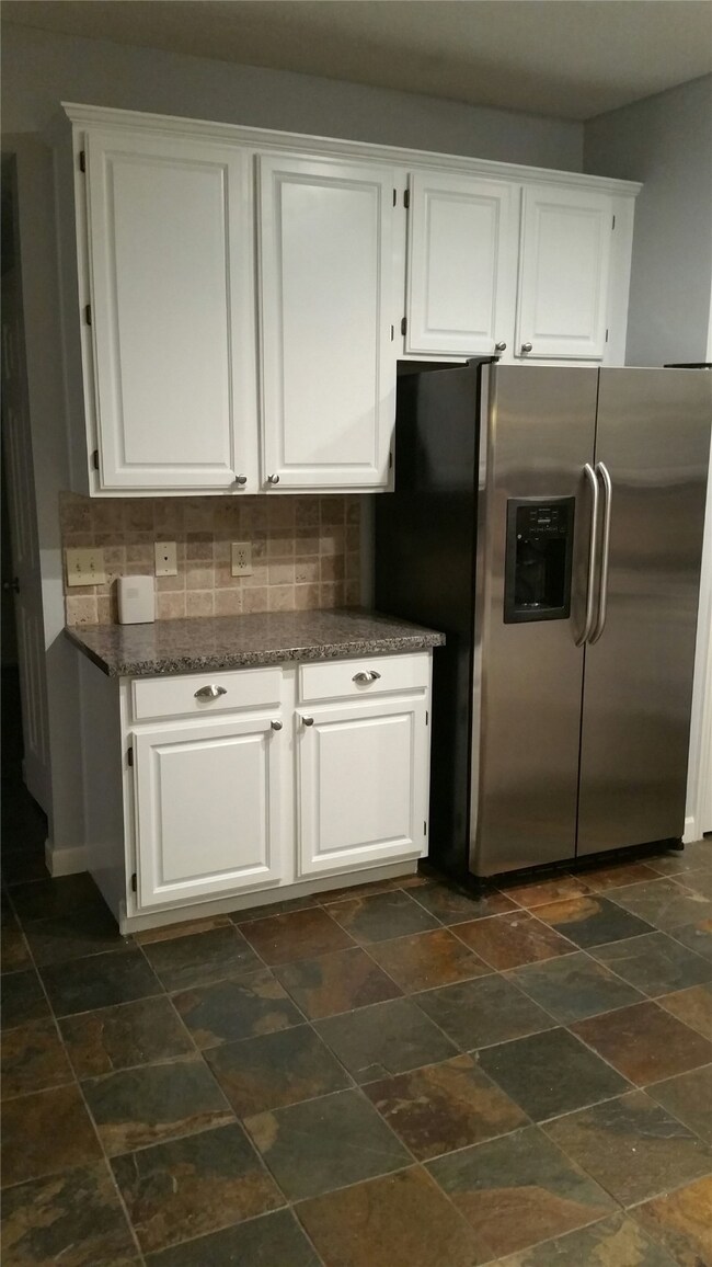 71 N Elm Branch Place, Spring, TX 77380 - photo 2