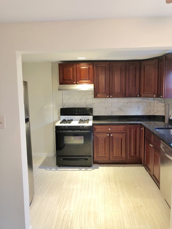 32 Keyes St unit 1, Quincy, MA 02169 - photo 3