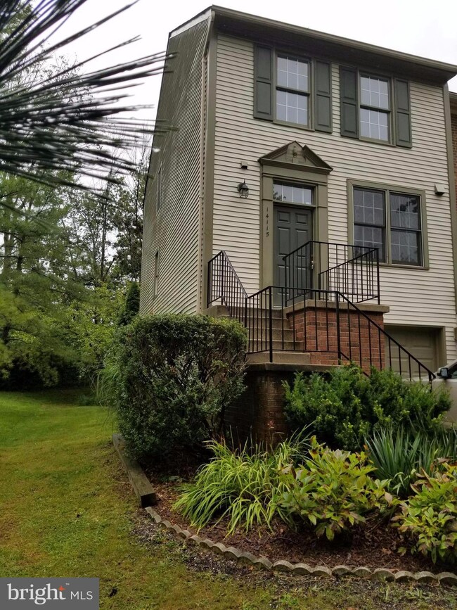 14115 Angelton Terrace, Burtonsville, MD 20866 - photo 2