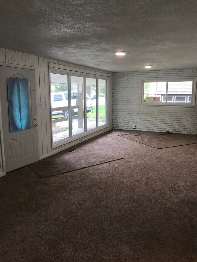 18910 John Ave, Country Club Hills, IL 60478 - photo 3