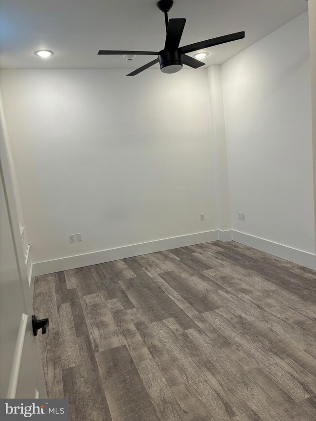 177 Chestnut St unit 5, Spring City, PA 19475 - photo 4