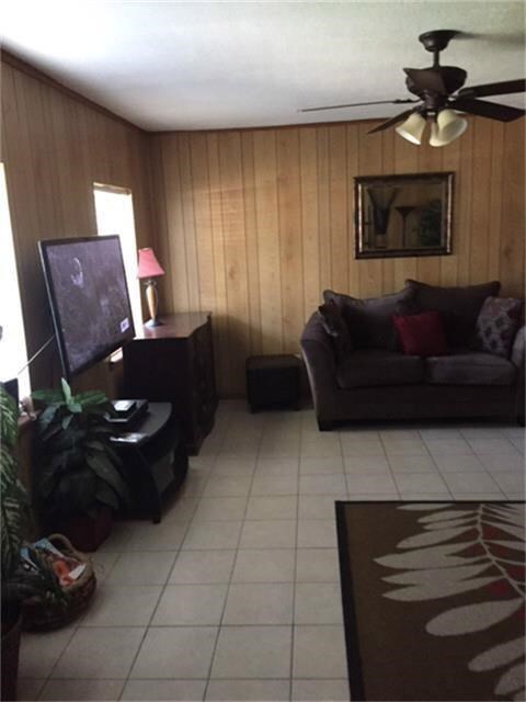 4327 Herridge St, Houston, TX 77022 - photo 6