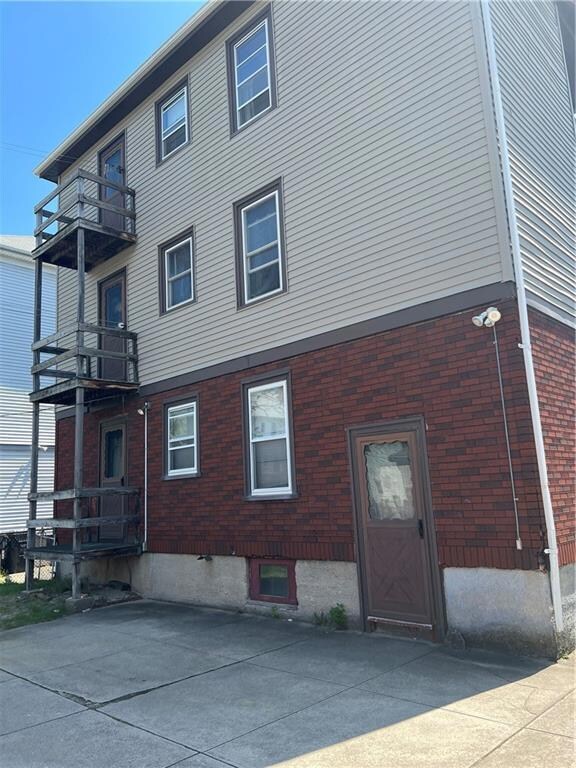 119 Valley St unit 121, Central Falls, RI 02863 - photo 2