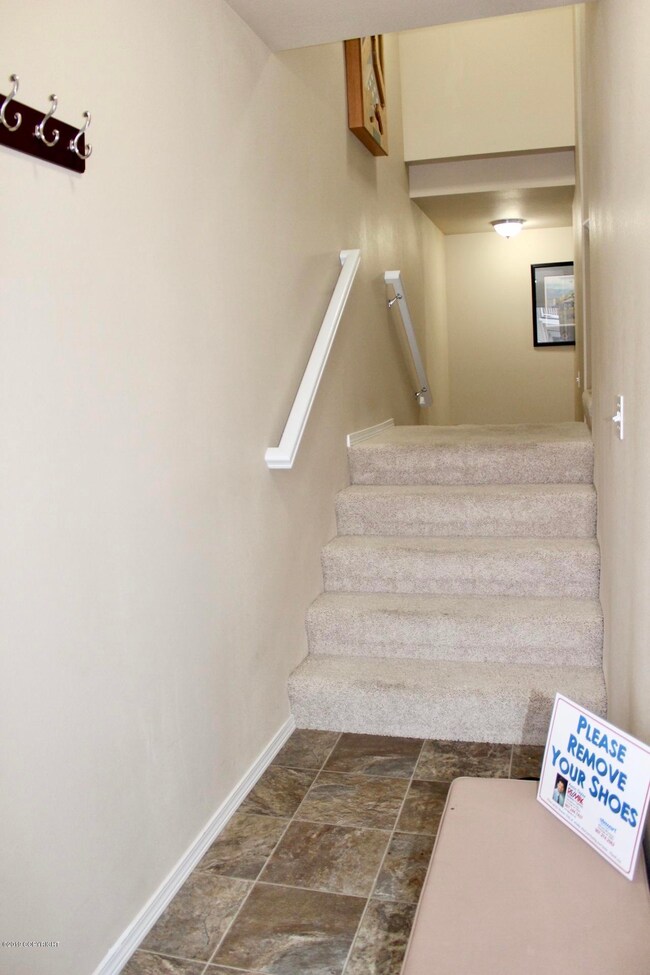Vaulted Front Entry