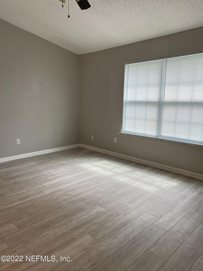 855 Gate Run Rd, Jacksonville, FL 32211 - photo 2