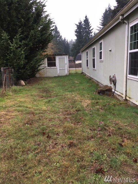 8417 Pepperidge Ln SE, Yelm, WA 98597 - photo 6