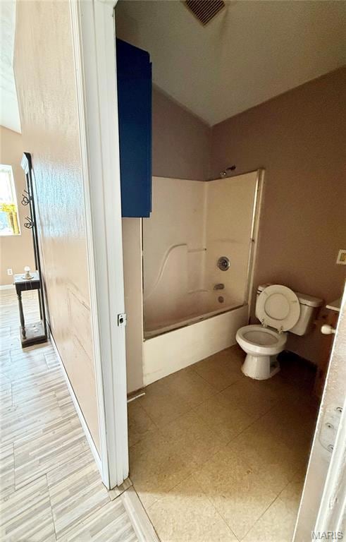 400 N 1st St unit 402, Belleville, IL 62220 - photo 4