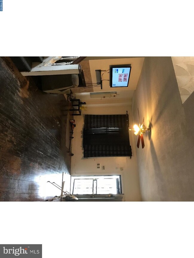 438 W Bringhurst St, Philadelphia, PA 19144 - photo 3