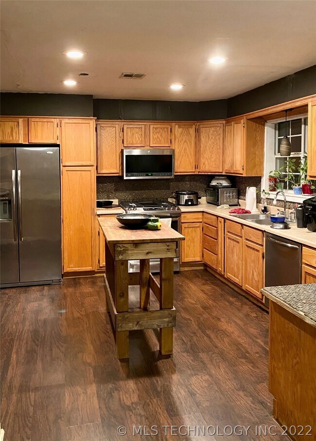 Open kitchen