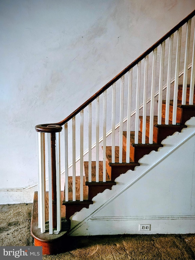 2028 Moore St, Philadelphia, PA 19145 - photo 3