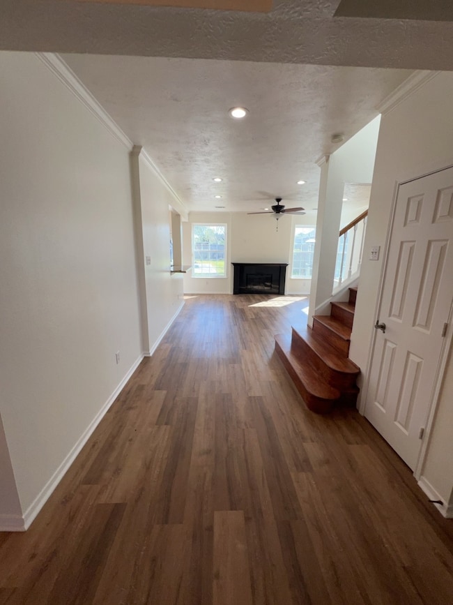 8826 Burleson Ct, Houston, TX 77064 - photo 2