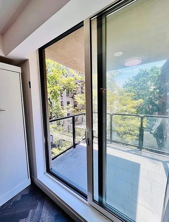 1753 E 12th St unit 5D, Brooklyn, NY 11229 - photo 4