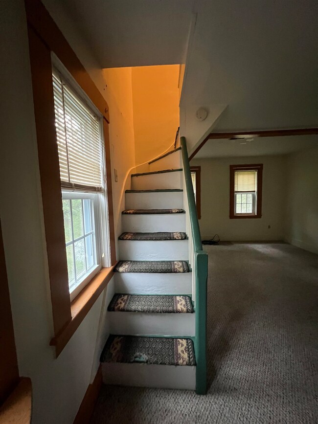 595 E Deering Rd, Deering, NH 03244 - photo 4