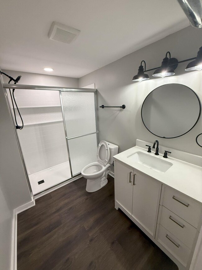 1114 W 17th Ave, Hutchinson, KS 67501 - photo 5