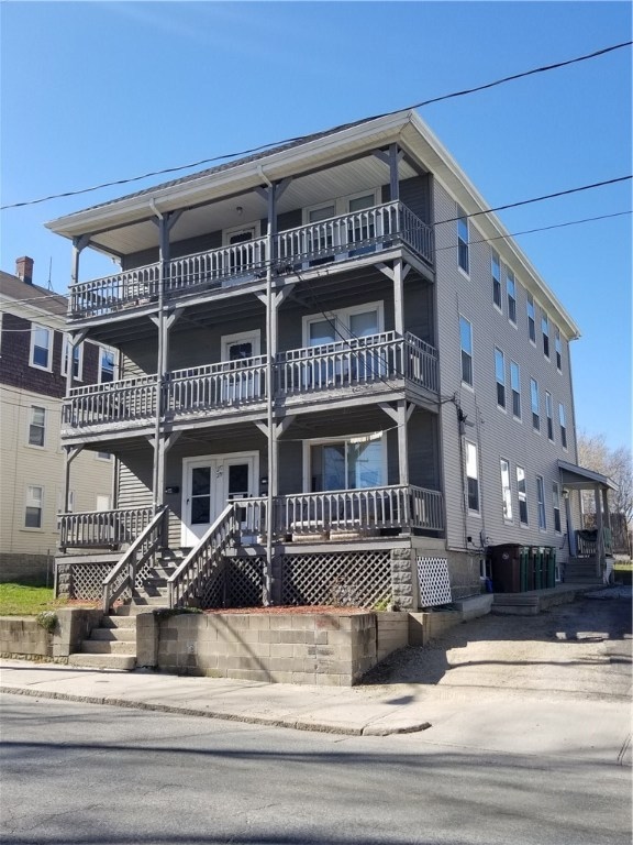 277 Mason St, Woonsocket, RI 02895 - photo 3