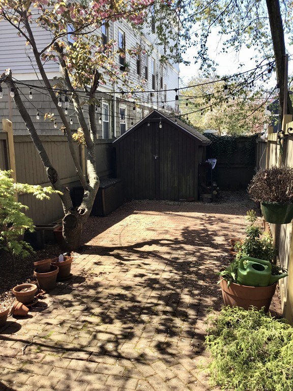 18 Bay St unit D, Cambridge, MA 02139 - photo 3