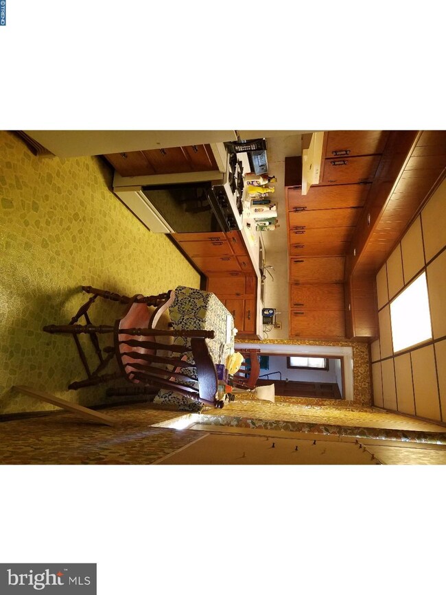 439 N 12th St, Reading, PA 19604 - photo 2