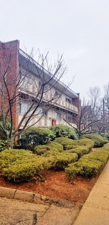 383 Langley Rd unit 2A, Newton Center, MA 02459 - photo 6