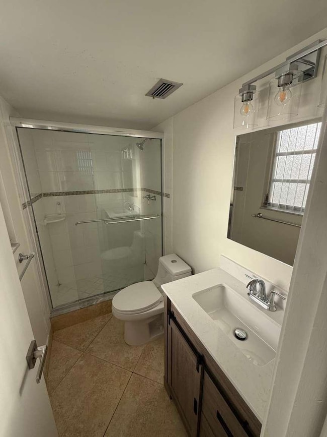 Telstar Condominiums unit 810, Hollywood, FL 33020 - photo 4