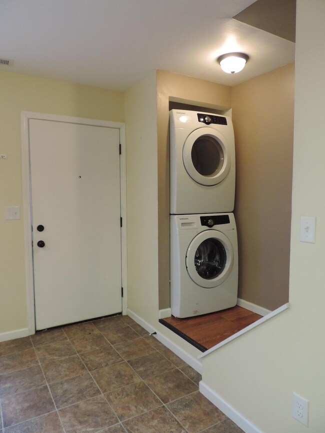 8_3481 laundry