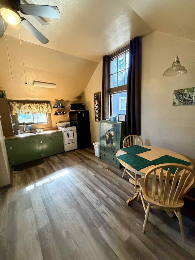 302 Lynx Loop S, Mayhill, NM 88339 - photo 6